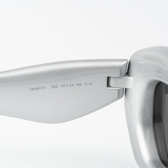 Loewe Women Sunglasses LW40117I 20C Metallized Silver Grey Smoke Mirror Cat Eye - Picture 9 of 14